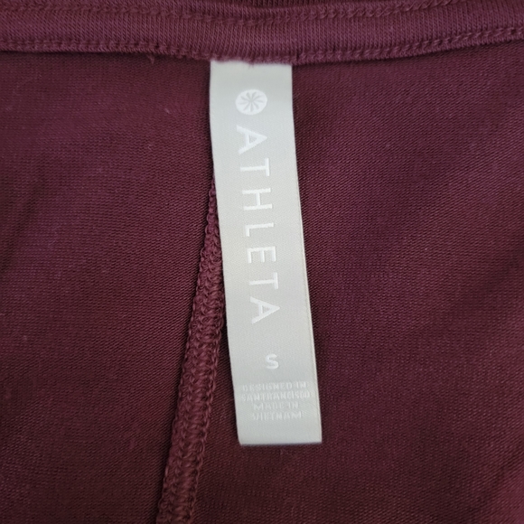 Athleta Cloudlight Stratus Tee - Picture 5 of 7